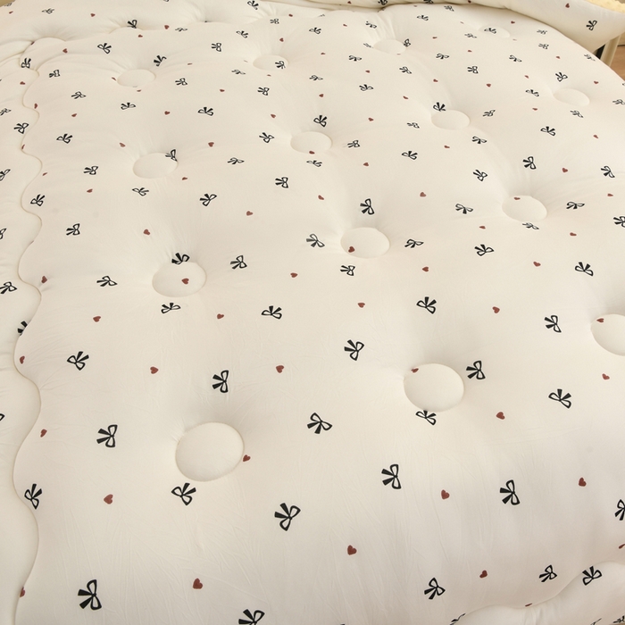 91家纺网 家纺一手货源 找家纺 （总）圣靓家纺 2025新款针织豆豆冬被 被子被芯