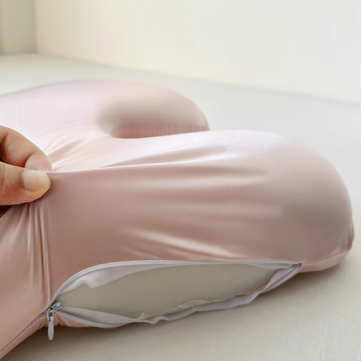 91家纺网 家纺一手货源 找家纺 麦哆乐 2025新款防皱美容枕H枕 防皱美 容枕H枕-粉色