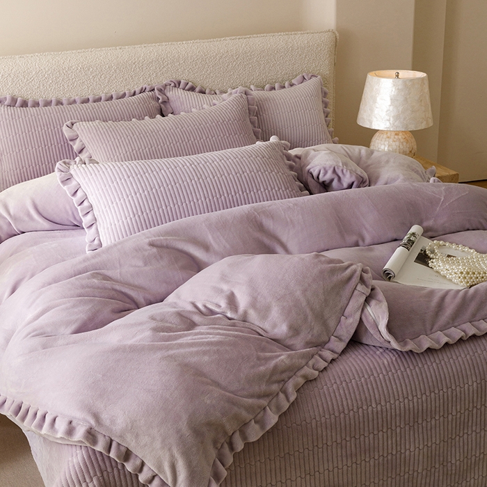 沐晴家纺 2025新款纯色牛奶绒法式床盖四件套花边床盖三件套单被套 魅紫