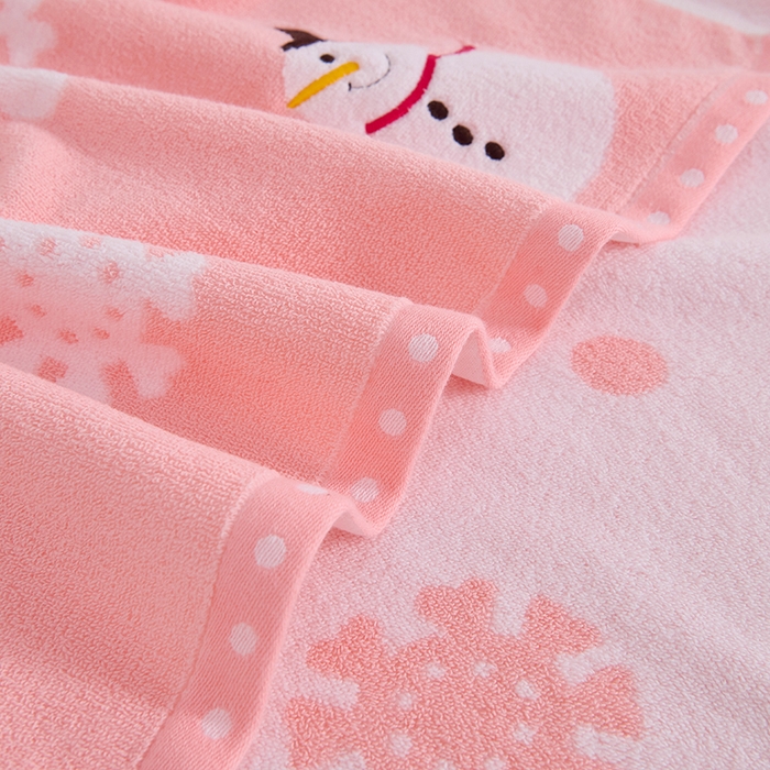 91家纺网 家纺一手货源 找家纺 棠薇家纺 2025新款全棉股纱毛巾浴巾套巾绣花纯棉浴巾毛巾卡通成人儿童学生 毛巾-雪人粉 毛巾 74*35cm