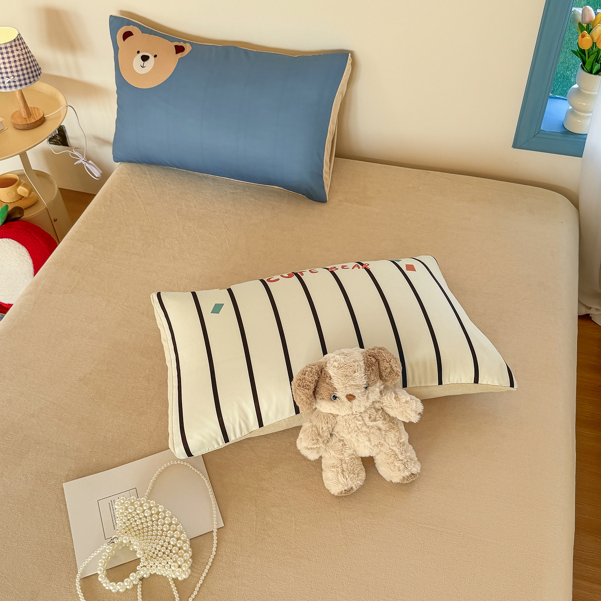 91家纺网 家纺一手货源 找家纺 十一家居 2025新款A类原创设计大版印花恒温保暖牛奶绒床笠套件 安睡小熊