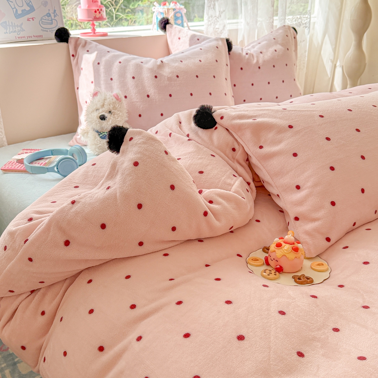 91家纺网 家纺一手货源 找家纺 （总）米可 2025秋冬新品混搭波点高克重牛奶绒毛球款单被套