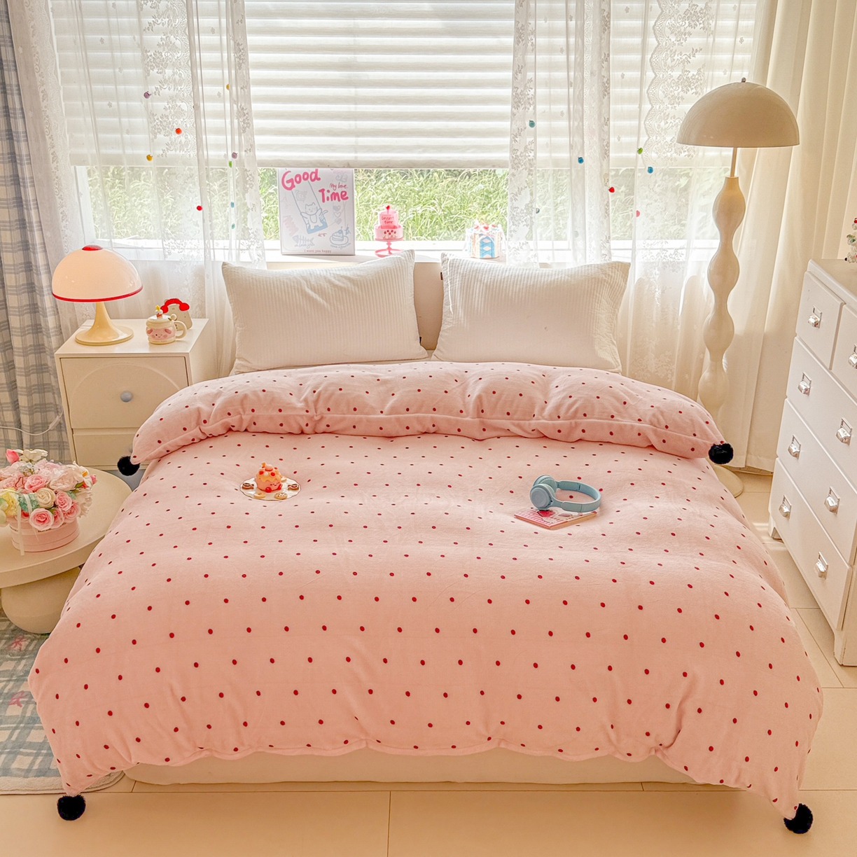 91家纺网 家纺一手货源 找家纺 米可 2025秋冬新品高克重牛奶绒毛球款单被套毛毯盖毯被套单品 粉色