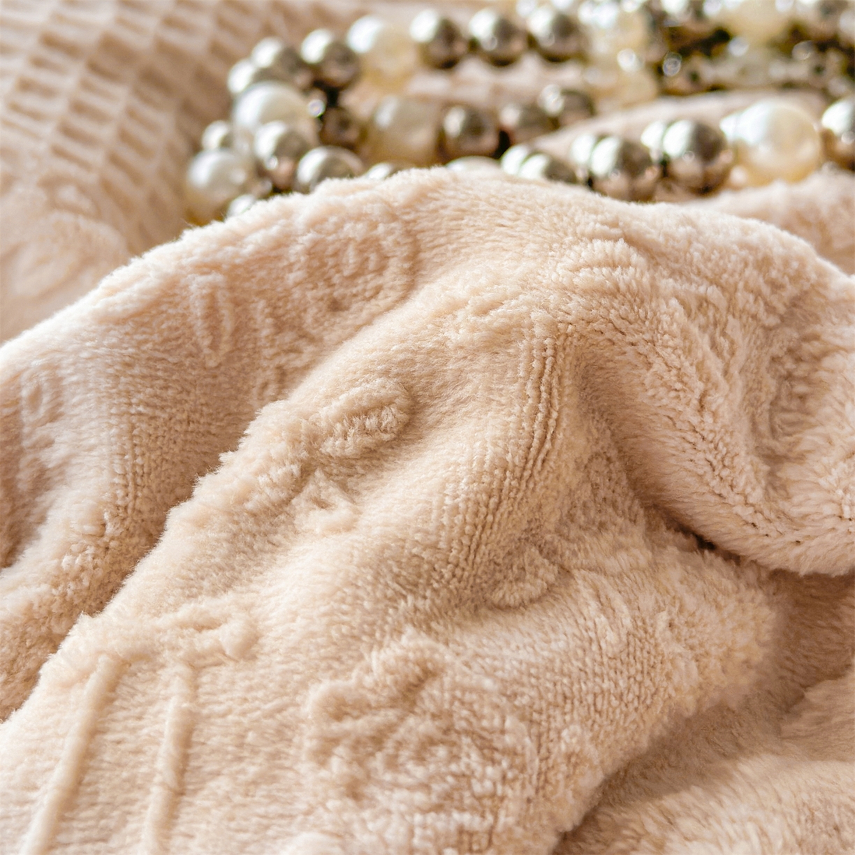 91家纺网 家纺一手货源 找家纺 慕木家纺 2025新款高端雕花公主风蝴蝶结工艺款四件套绿野仙踪系列（直播热款）提供买家秀 绿野仙踪-卡其