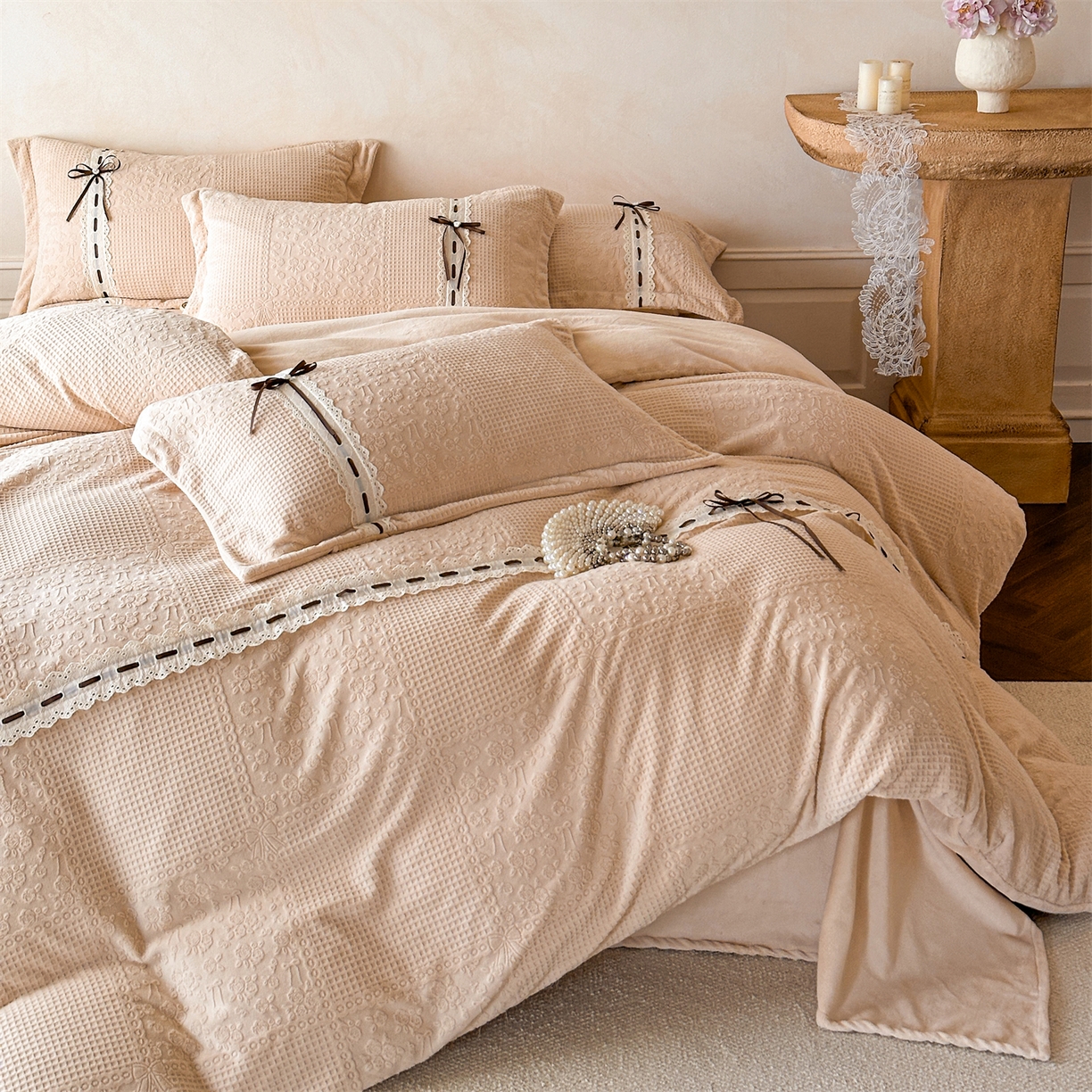 91家纺网 家纺一手货源 找家纺 慕木家纺 2025新款高端雕花公主风蝴蝶结工艺款四件套绿野仙踪系列（直播热款）提供买家秀 绿野仙踪-卡其