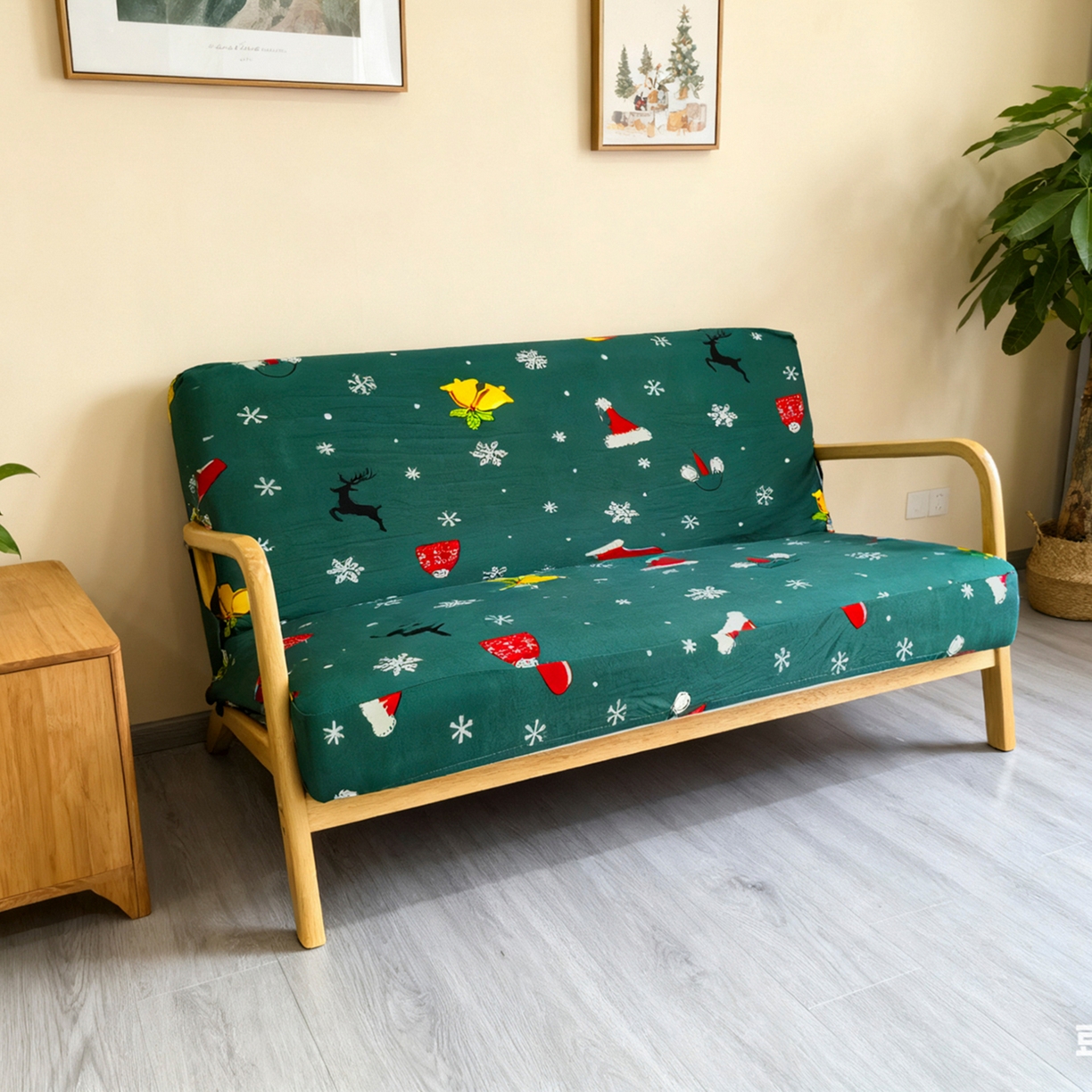 91家纺网 家纺一手货源 找家纺 壹零特色家纺 2025新款印花款实木多人沙发椅套 快乐圣诞-绿