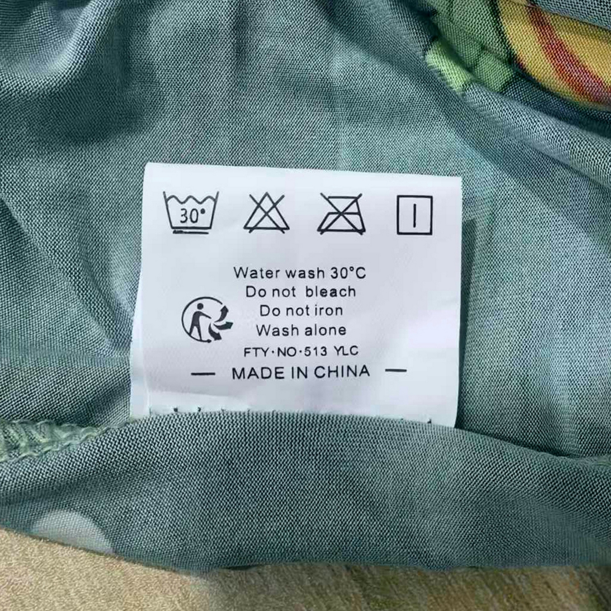 91家纺网 家纺一手货源 找家纺 壹零特色家纺 2025新款印花款实木多人沙发椅套 快乐圣诞-绿