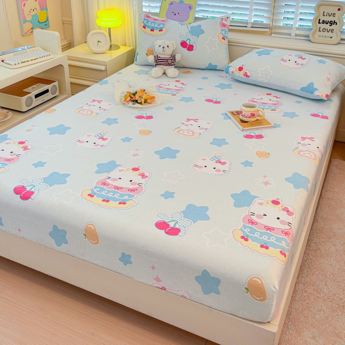 91家纺网 家纺一手货源 找家纺 慕澄家纺 2025新款牛奶绒印花床笠床笠单品 床笠-蛋糕猫咪