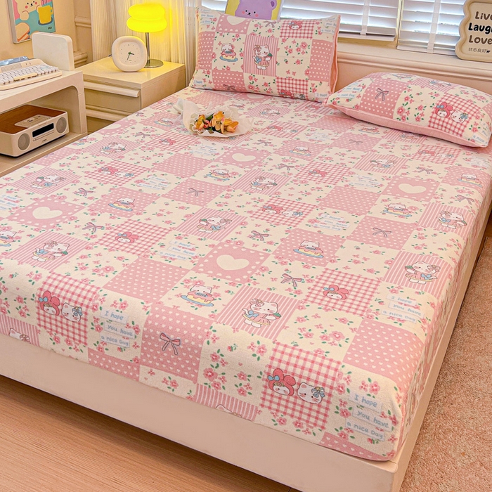 91家纺网 家纺一手货源 找家纺 慕澄家纺 2025新款牛奶绒印花床笠床笠单品 床笠-格子小猫