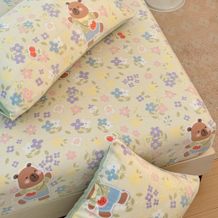 91家纺网 家纺一手货源 找家纺 慕澄家纺 2025新款牛奶绒印花床笠床笠单品 床笠-快乐卡皮