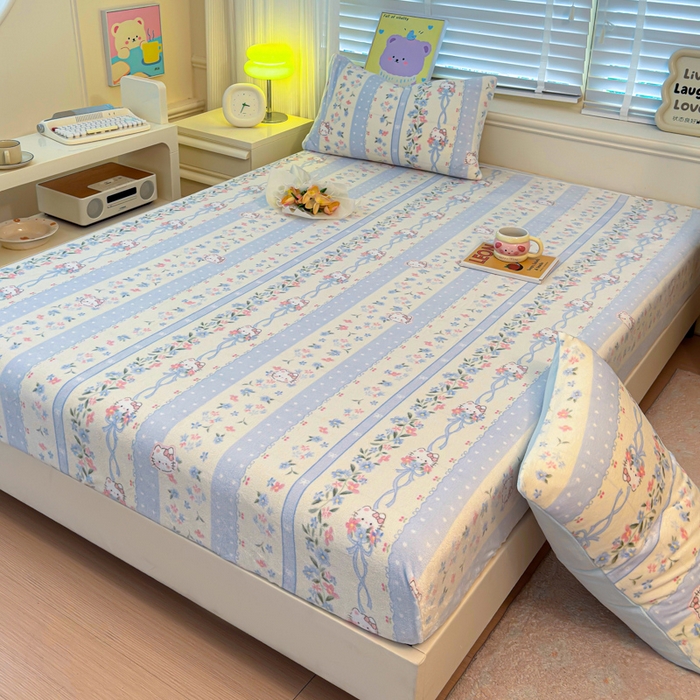 91家纺网 家纺一手货源 找家纺 慕澄家纺 2025新款牛奶绒印花床笠床笠单品 床笠-蓝条凯蒂