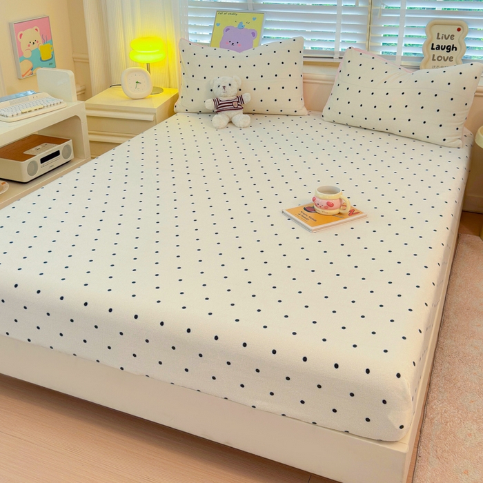 91家纺网 家纺一手货源 找家纺 慕澄家纺 2025新款牛奶绒印花床笠床笠单品 床笠-浪漫波点