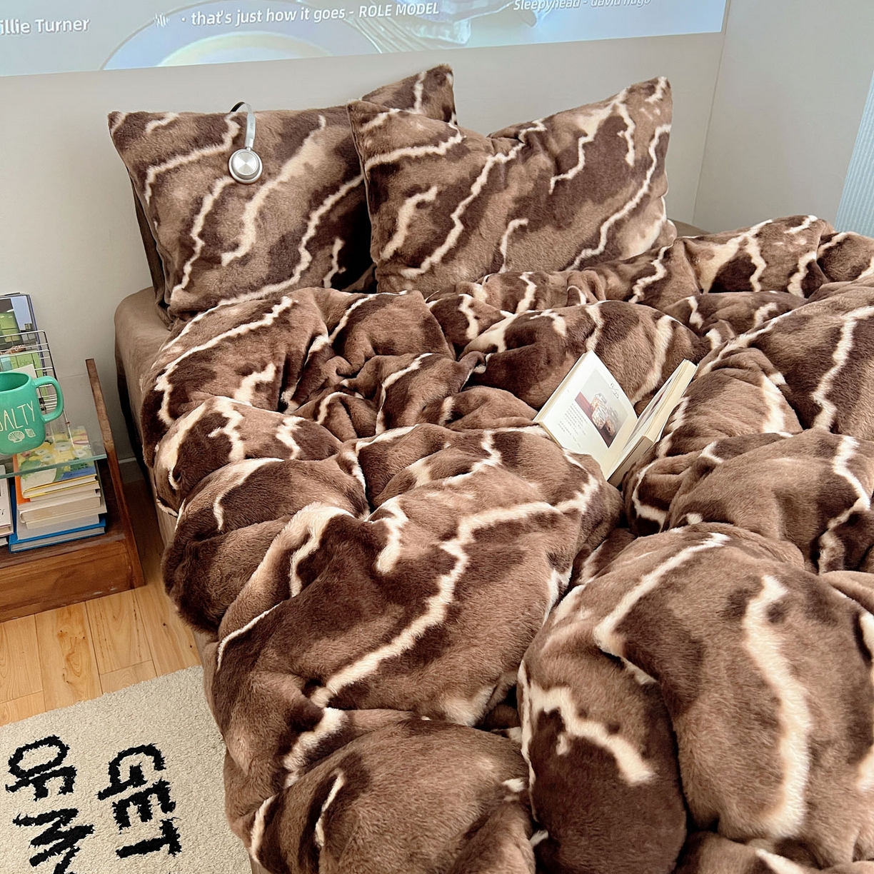 91家纺网 家纺一手货源 找家纺 （总）顾里家纺 2025新款美拉德兔毛四件套