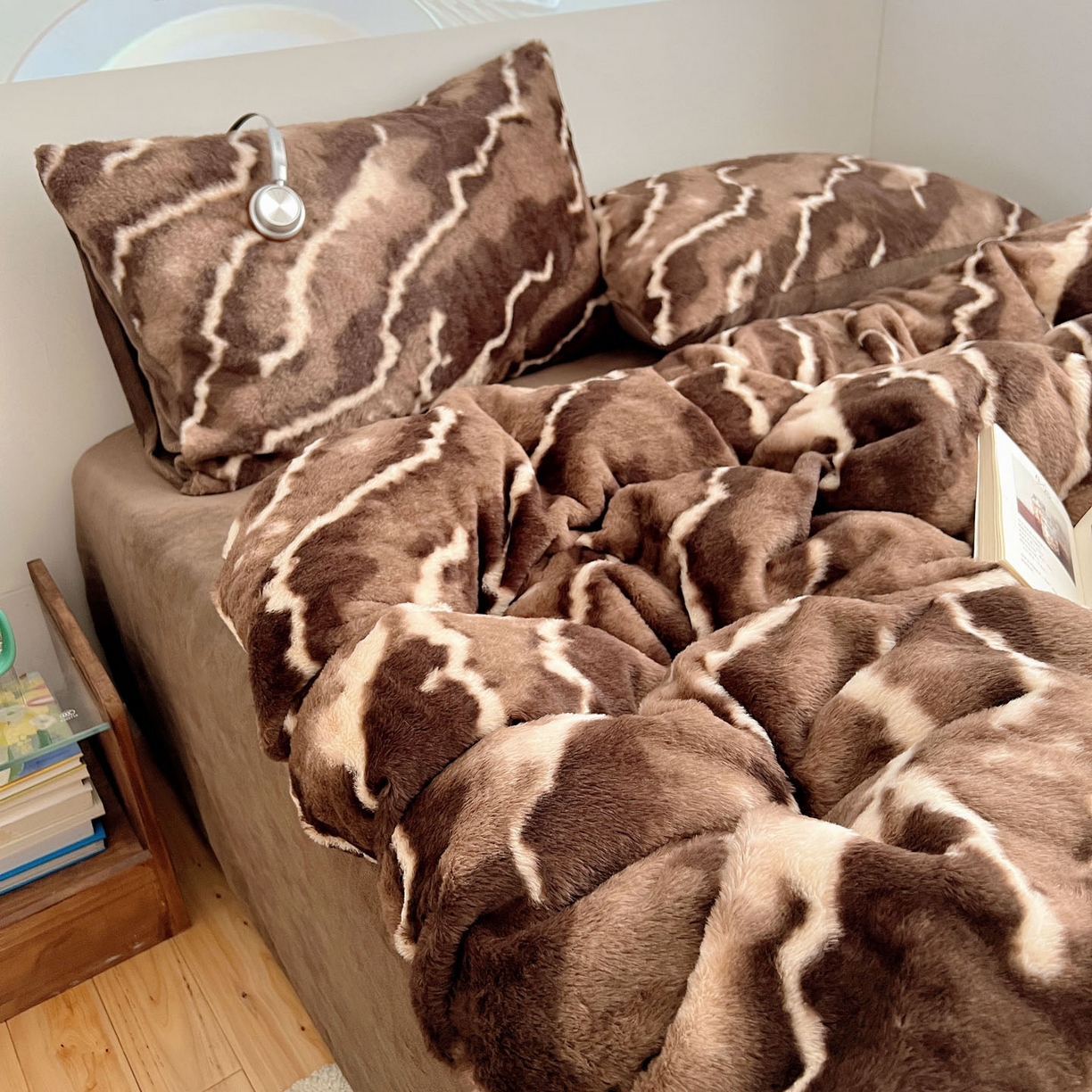 91家纺网 家纺一手货源 找家纺 （总）顾里家纺 2025新款美拉德兔毛四件套