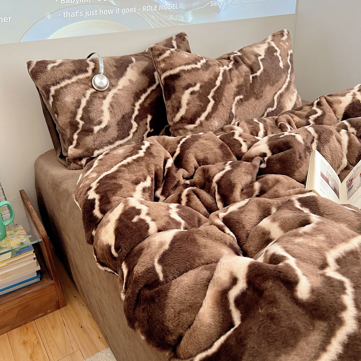 91家纺网 家纺一手货源 找家纺 （总）顾里家纺 2025新款美拉德兔毛四件套