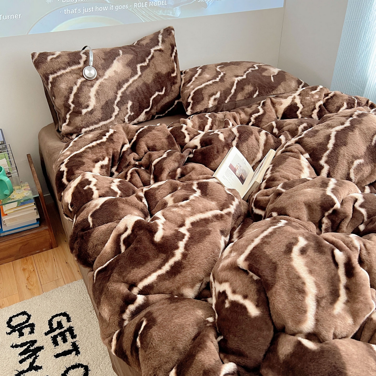 91家纺网 家纺一手货源 找家纺 （总）顾里家纺 2025新款美拉德兔毛四件套