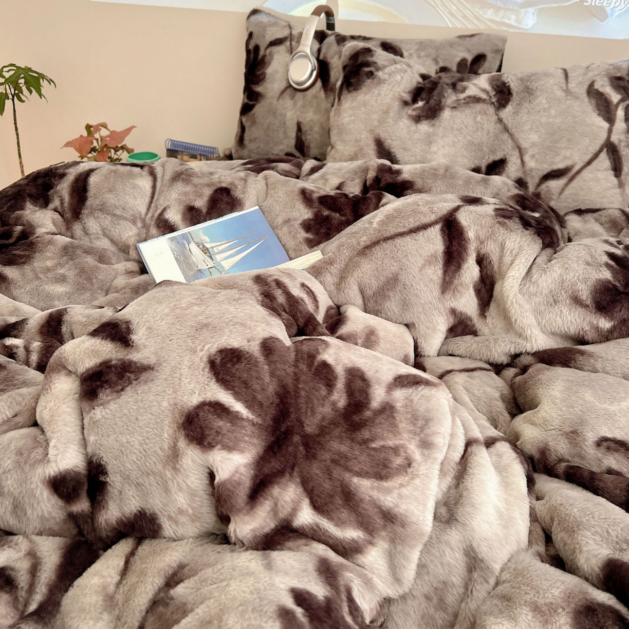 91家纺网 家纺一手货源 找家纺 顾里家纺 2025新款美拉德兔毛四件套 花蕊