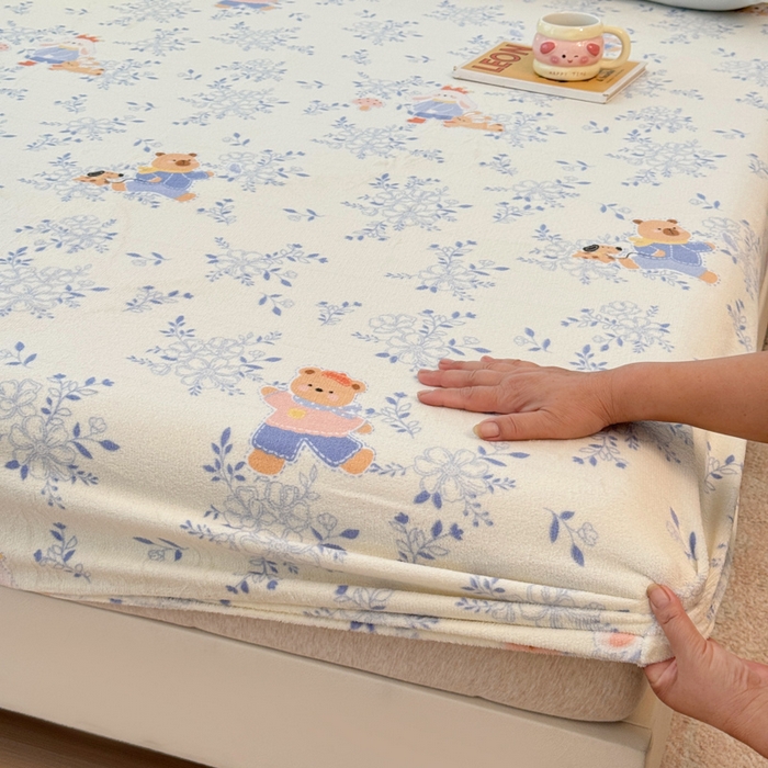 91家纺网 家纺一手货源 找家纺 慕澄家纺 2025新款牛奶绒印花床笠床笠单品 床笠-小美好