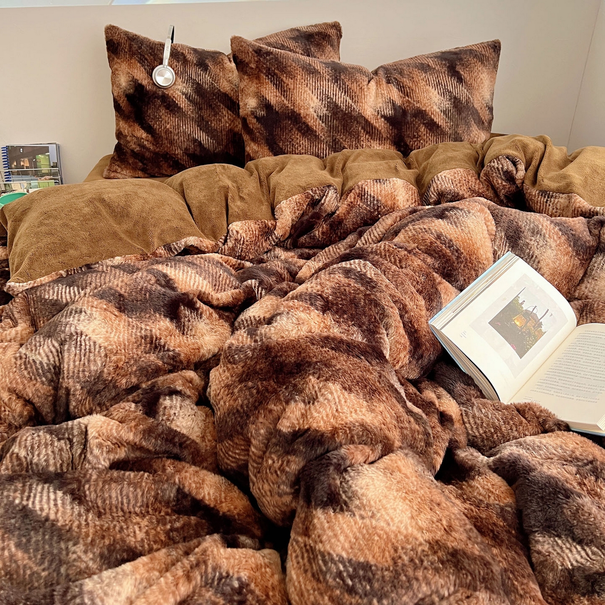 91家纺网 家纺一手货源 找家纺 顾里家纺 2025新款美拉德兔毛四件套 格调