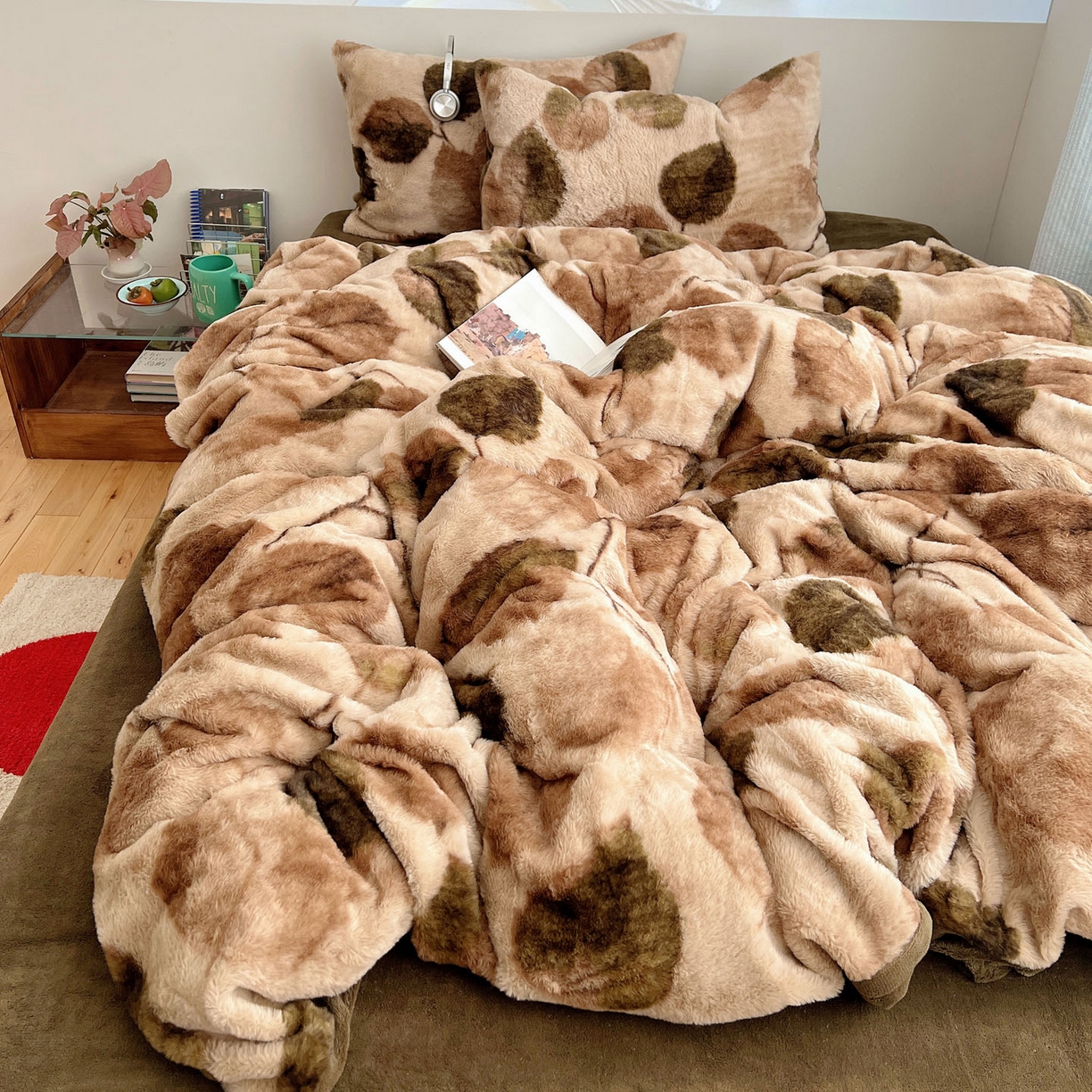 91家纺网 家纺一手货源 找家纺 顾里家纺 2025新款美拉德兔毛四件套 羽叶