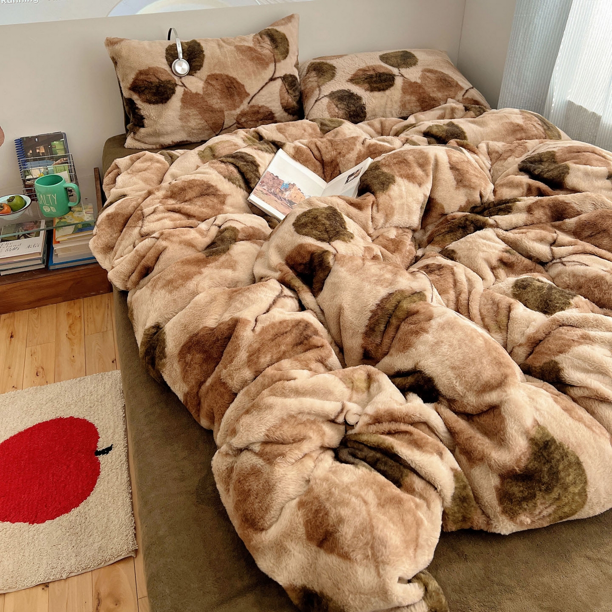 91家纺网 家纺一手货源 找家纺 顾里家纺 2025新款美拉德兔毛四件套 羽叶