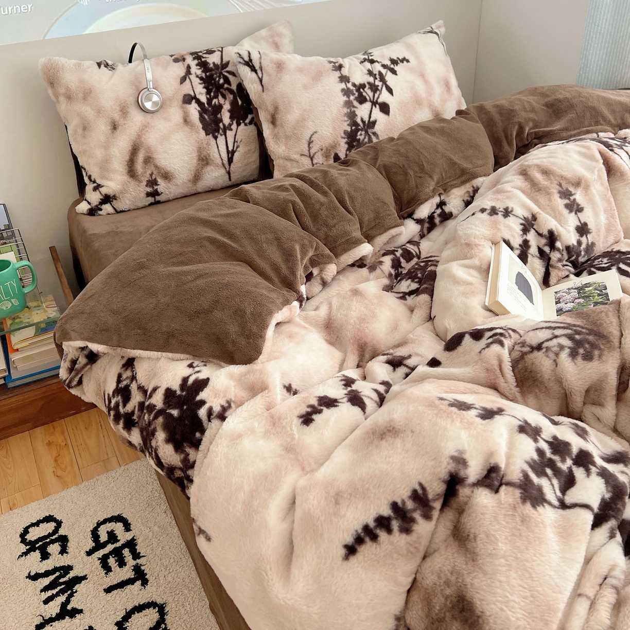 91家纺网 家纺一手货源 找家纺 顾里家纺 2025新款美拉德兔毛四件套 繁花