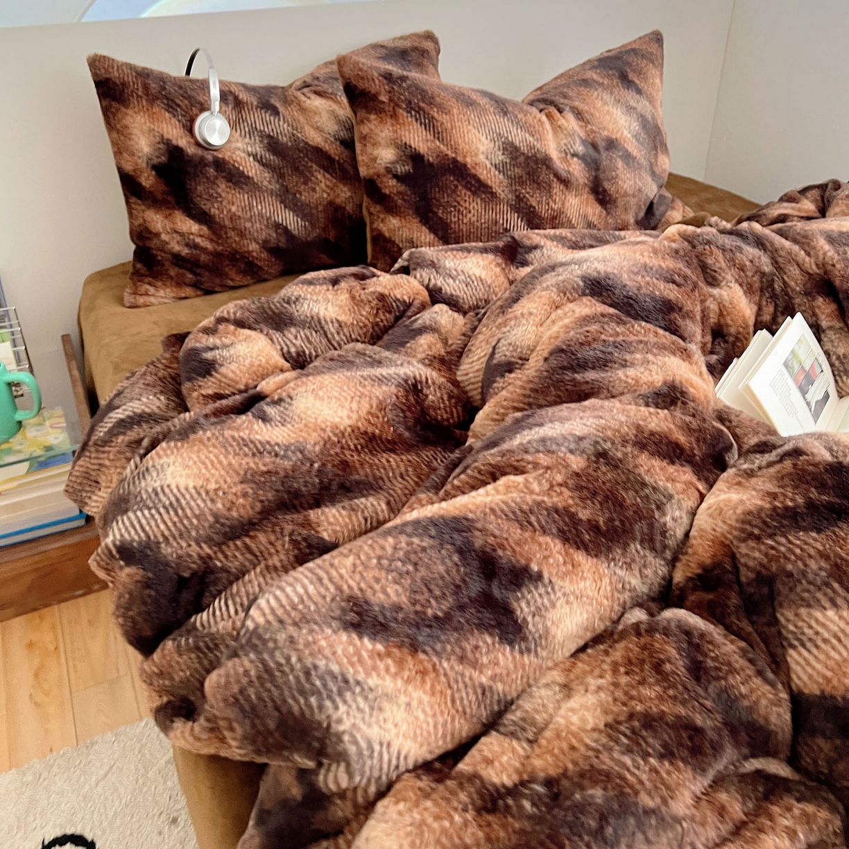 91家纺网 家纺一手货源 找家纺 顾里家纺 2025新款美拉德兔毛四件套 格调