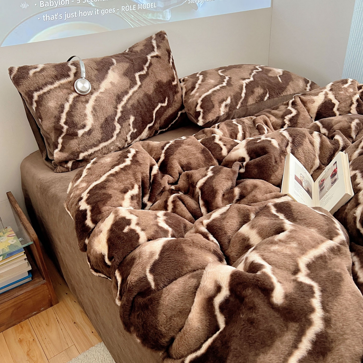 91家纺网 家纺一手货源 找家纺 （总）顾里家纺 2025新款美拉德兔毛四件套