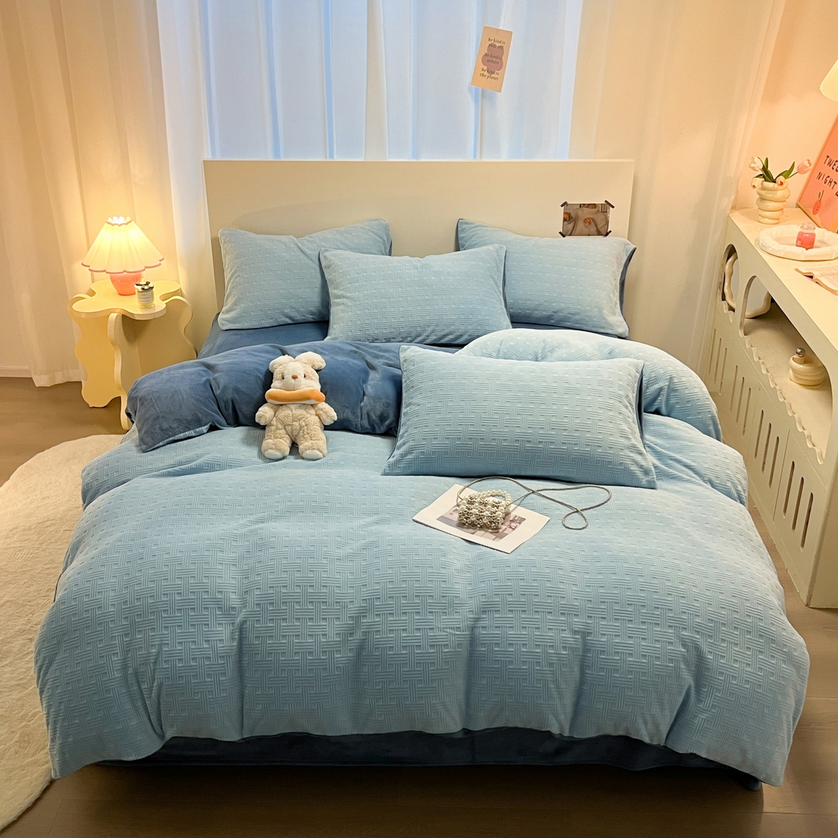 91家纺网 家纺一手货源 找家纺 （总）如一 2025新款3D雕花牛奶绒单被套