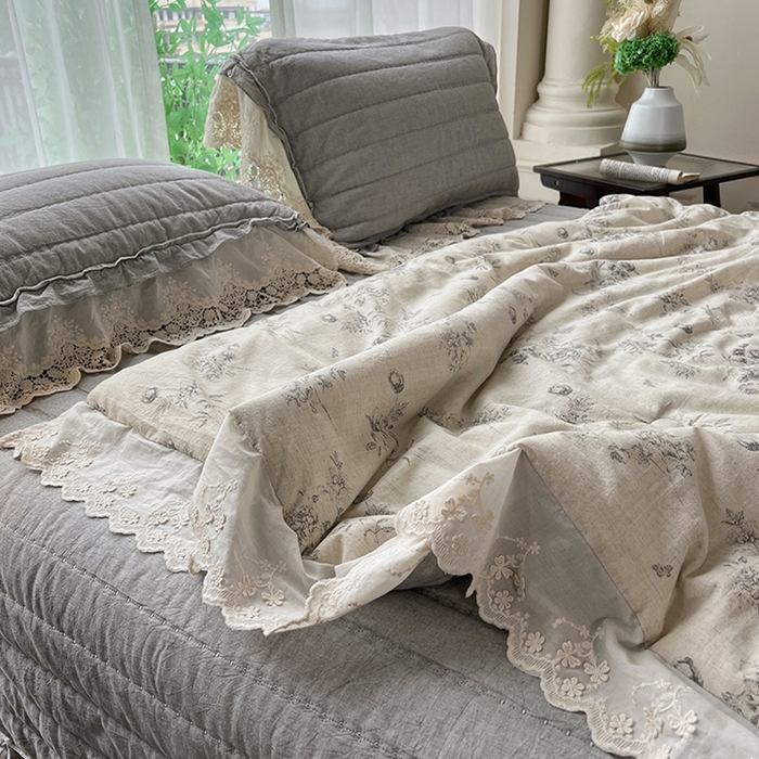 91家纺网 家纺一手货源 找家纺 桂雅居 2025新款植物再生棉麻法式数码印花懒人被被子被芯 清婉花语-灰