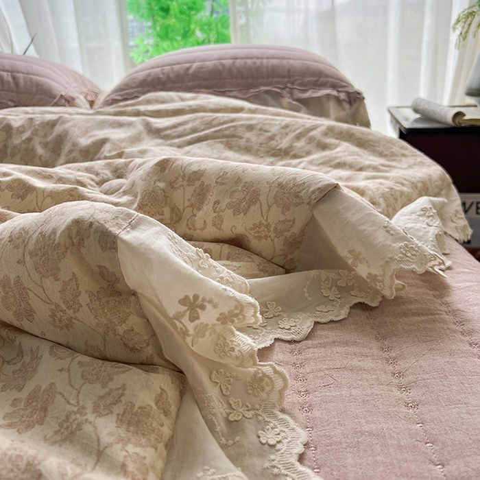 91家纺网 家纺一手货源 找家纺 桂雅居 2025新款植物再生棉麻法式数码印花懒人被被子被芯 秋意-红