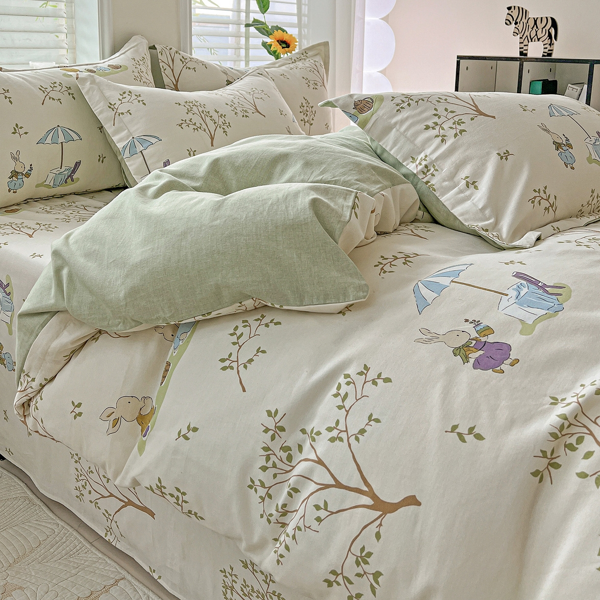 91家纺网 家纺一手货源 找家纺 依庭 2025新款高克重全棉纯棉磨毛印花单被套 彼得兔