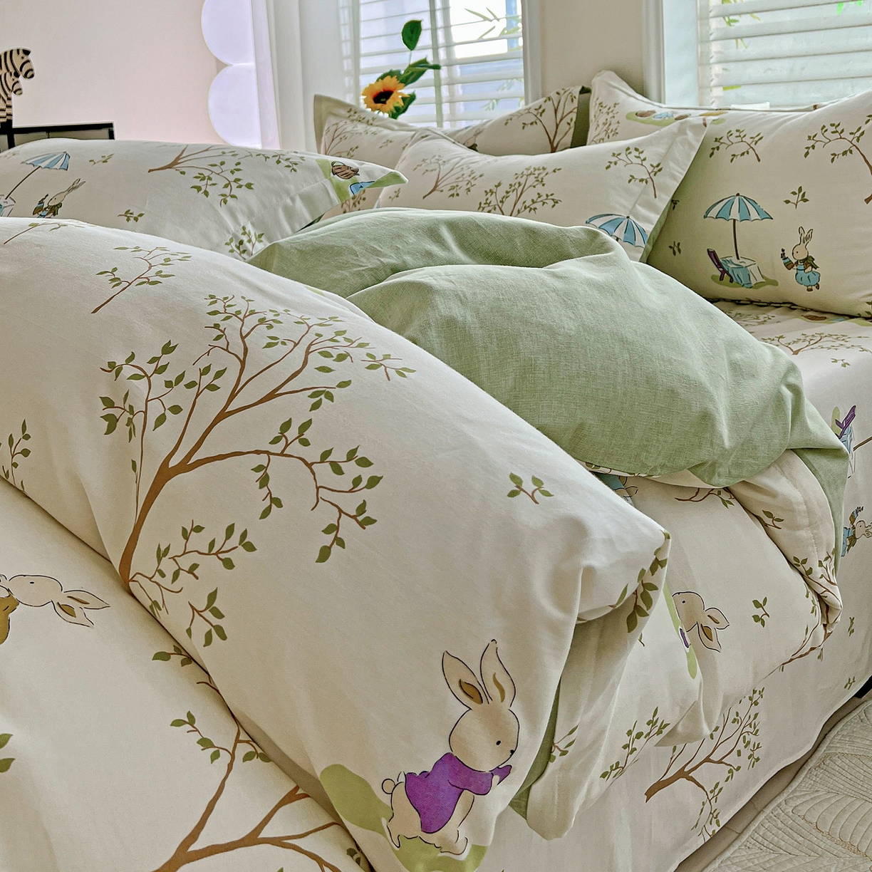 91家纺网 家纺一手货源 找家纺 依庭 2025新款高克重全棉纯棉磨毛印花单被套 彼得兔