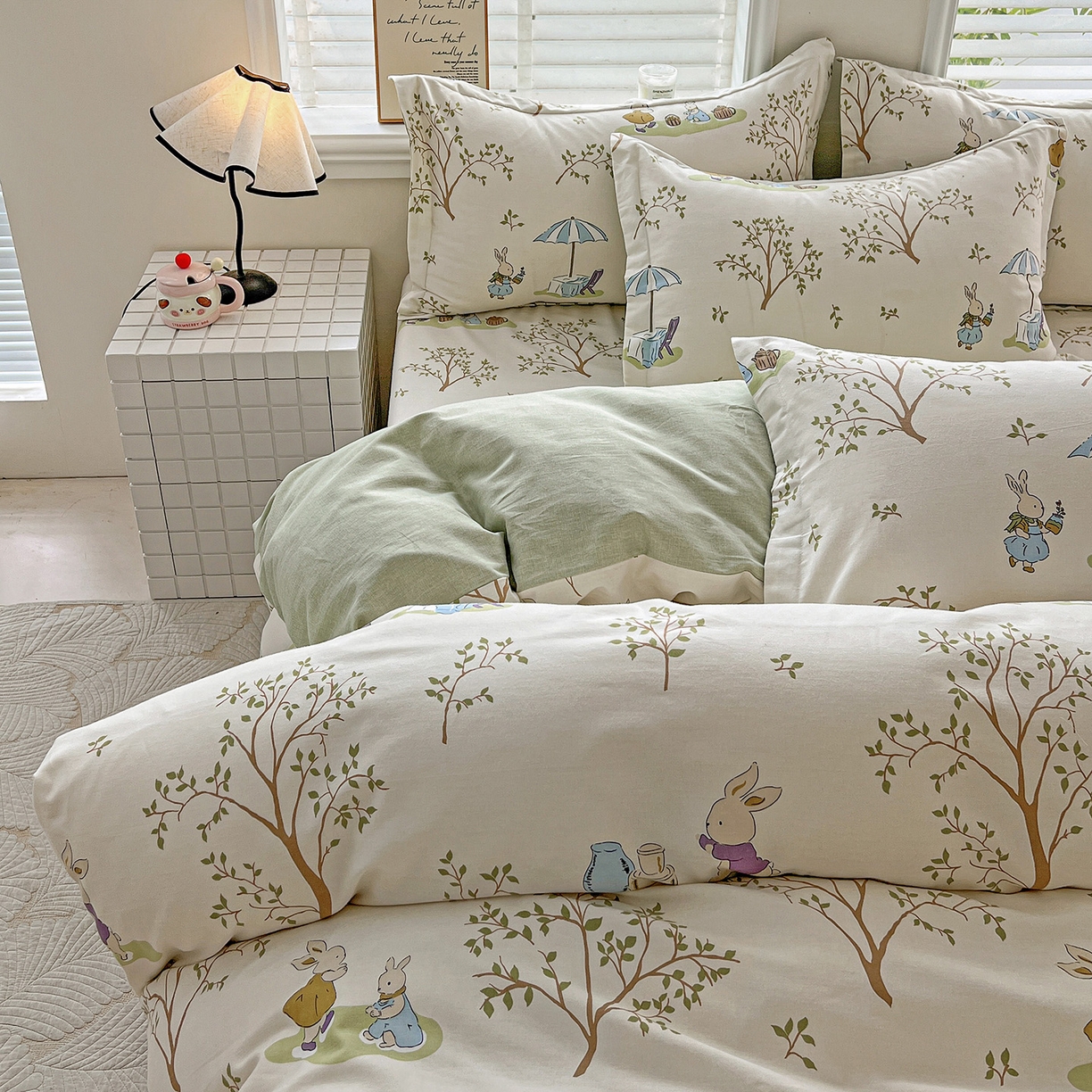 91家纺网 家纺一手货源 找家纺 依庭 2025新款高克重全棉纯棉磨毛印花单被套 彼得兔