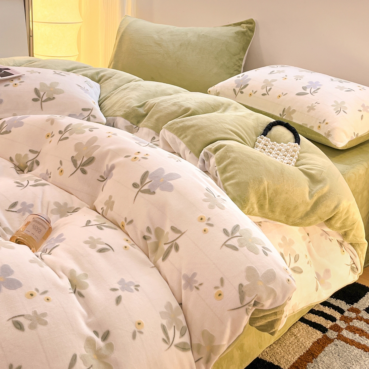 91家纺网 家纺一手货源 找家纺 如一 2025新款3D雕花牛奶绒单被套 芳菲-绿