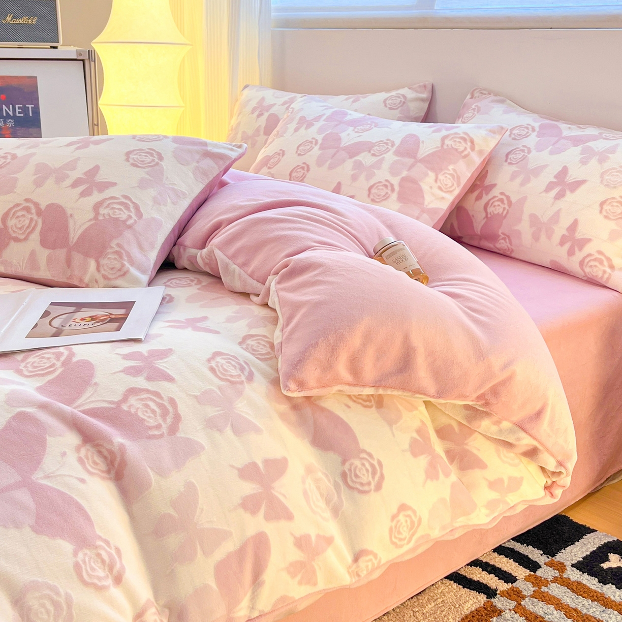 91家纺网 家纺一手货源 找家纺 如一 2025新款3D雕花牛奶绒单被套 蝴蝶-豆沙
