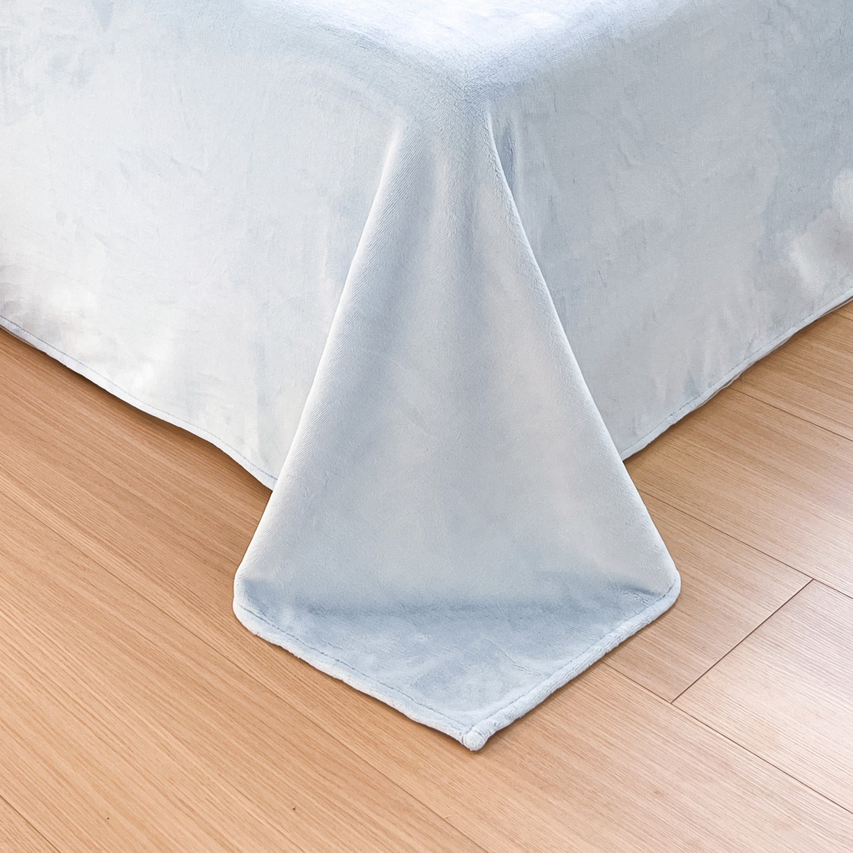 91家纺网 家纺一手货源 找家纺 如一 2025新款3D雕花牛奶绒四件套 繁花-天蓝