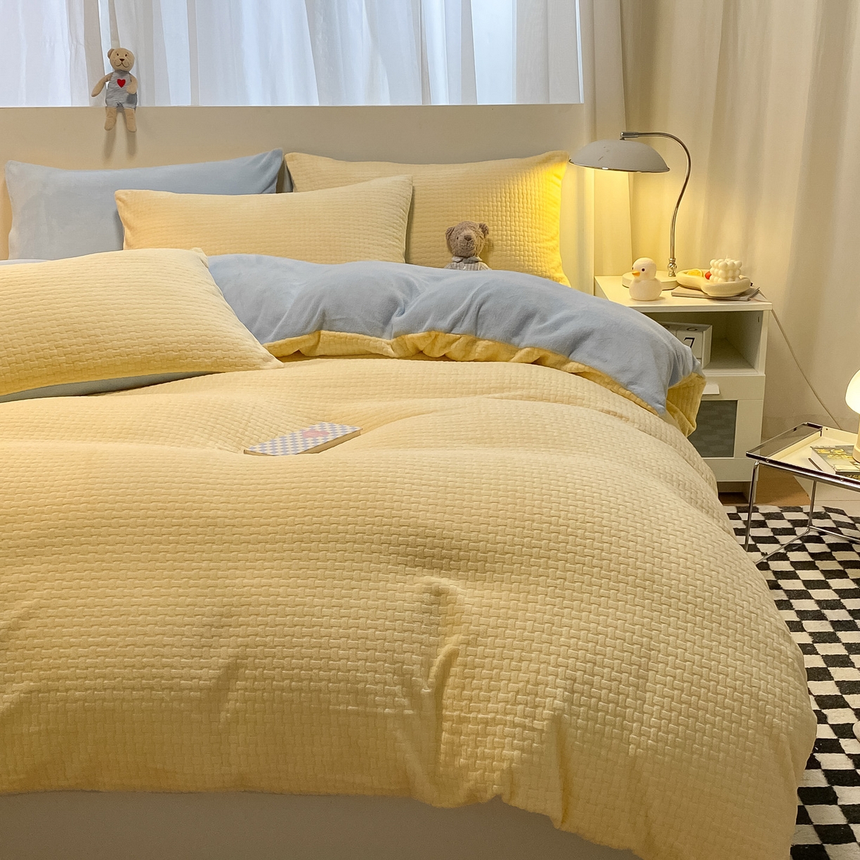 91家纺网 家纺一手货源 找家纺 如一 2025新款3D雕花牛奶绒单被套 华夫格黄