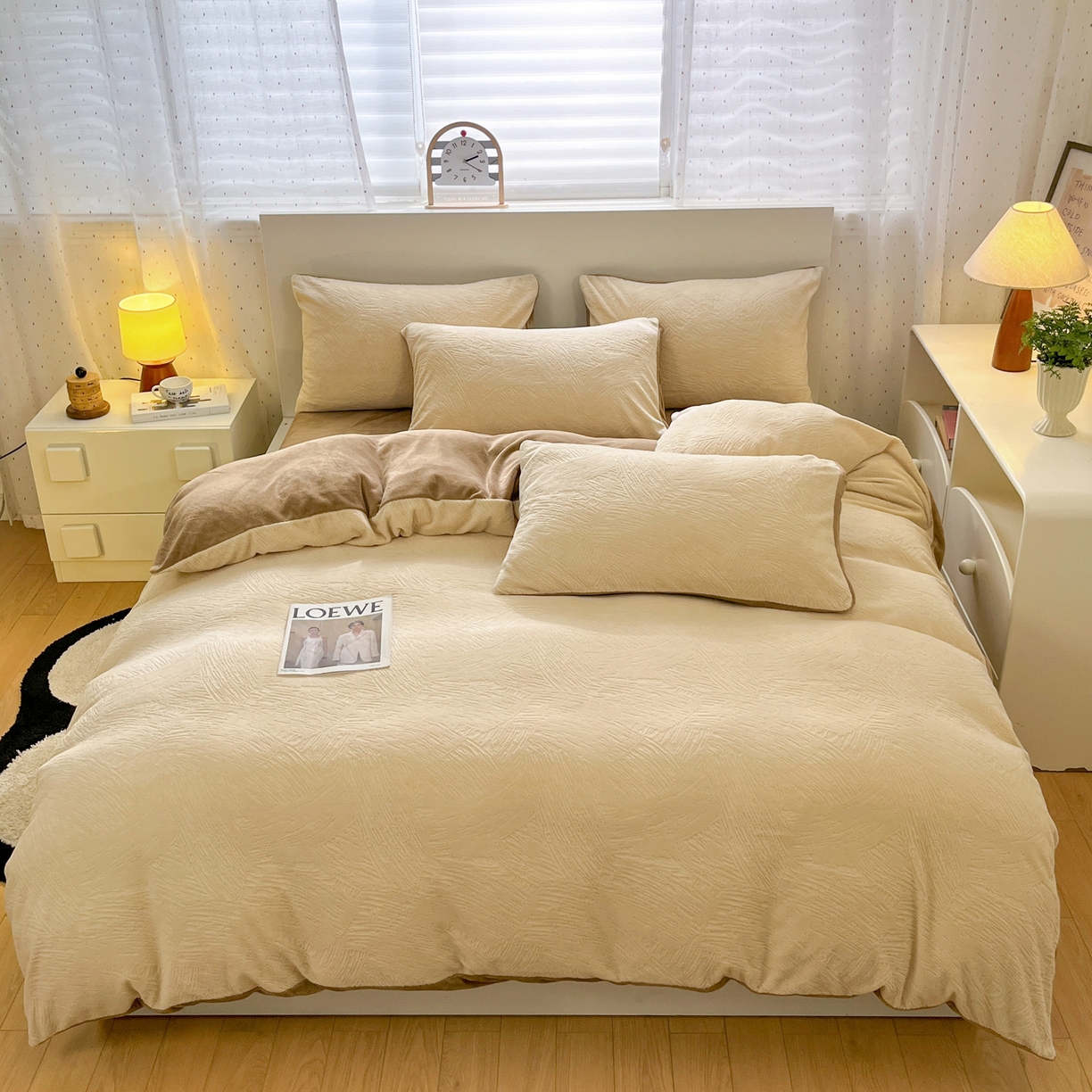 91家纺网 家纺一手货源 找家纺 如一 2025新款3D雕花牛奶绒四件套 肌理纹-杏