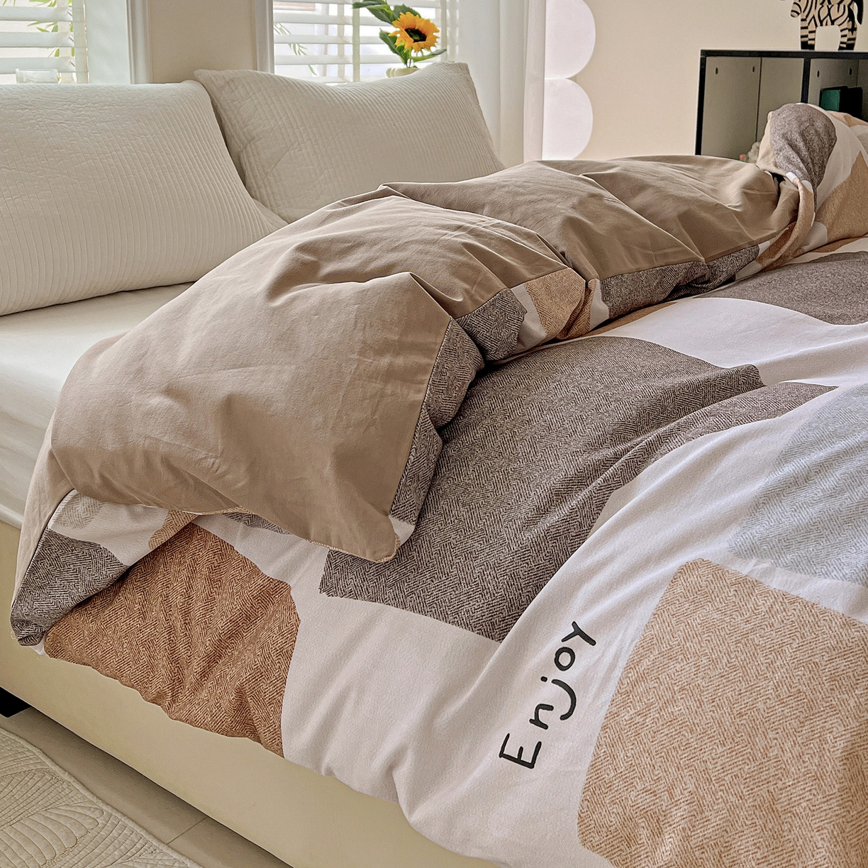 91家纺网 家纺一手货源 找家纺 依庭 2025新款高克重全棉纯棉磨毛印花单被套 红冠象