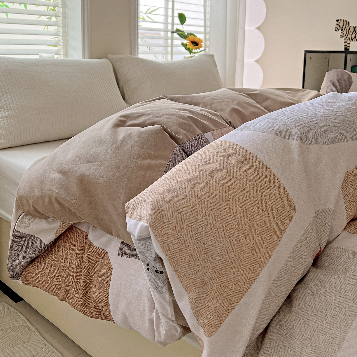 91家纺网 家纺一手货源 找家纺 依庭 2025新款高克重全棉纯棉磨毛印花单被套 红冠象