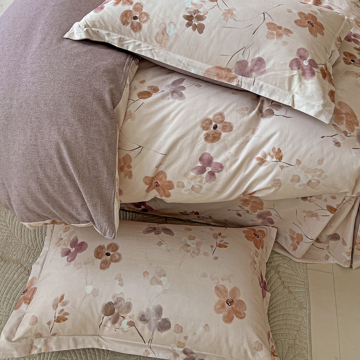 91家纺网 家纺一手货源 找家纺 依庭 2025新款高克重全棉纯棉磨毛印花单被套 惊鸿-粉