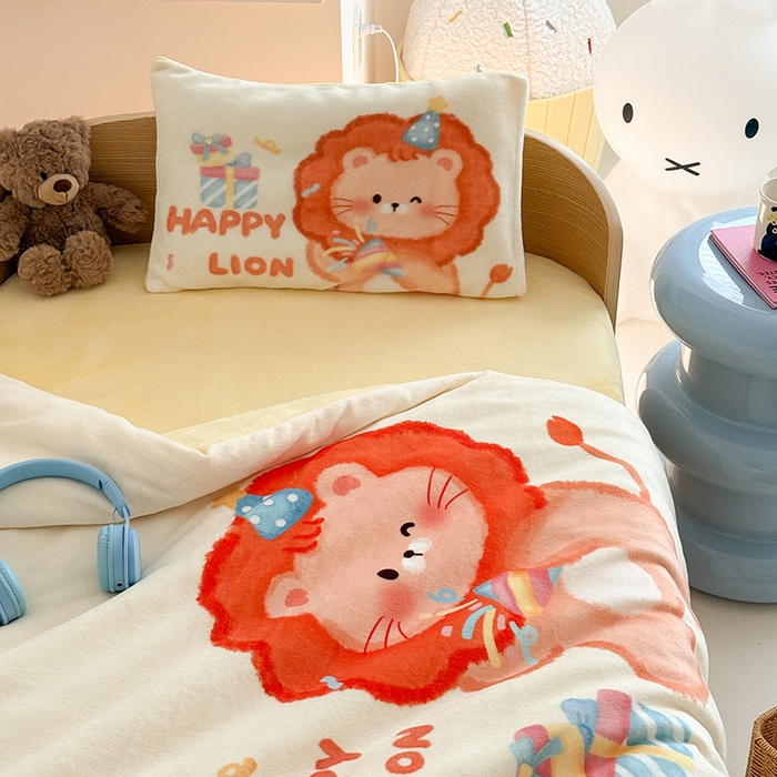 91家纺网 家纺一手货源 找家纺 （总）嗨生活 2025新款大版印花牛奶绒儿童枕套枕芯幼儿园枕套枕芯