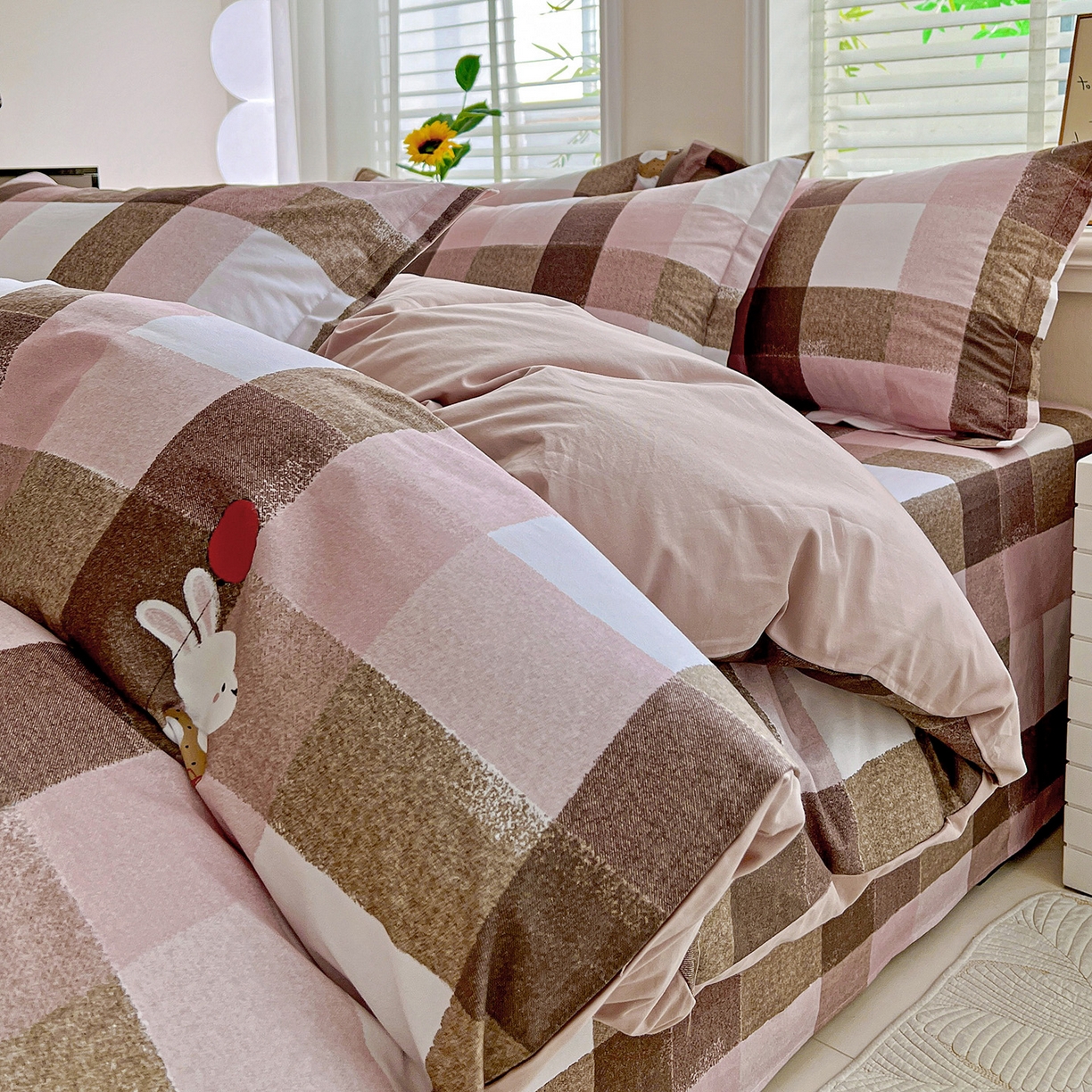 91家纺网 家纺一手货源 找家纺 依庭 2025新款高克重全棉纯棉磨毛印花单被套 可爱兔