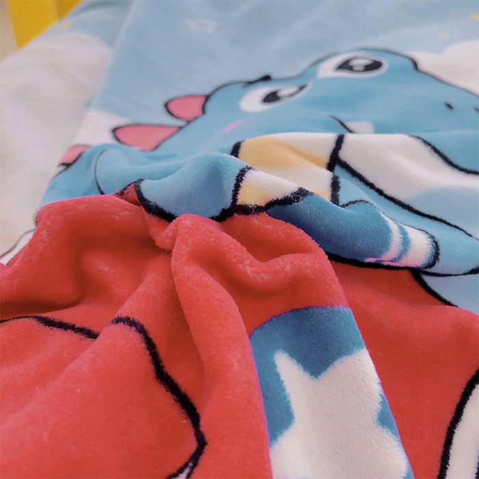 91家纺网 家纺一手货源 找家纺 嗨生活 2025新款大版印花牛奶绒儿童枕套枕芯幼儿园枕套枕芯 飞机恐龙