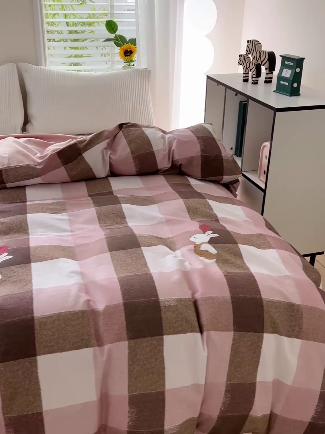 91家纺网 家纺一手货源 找家纺 依庭 2025新款高克重全棉纯棉磨毛印花单被套 可爱兔