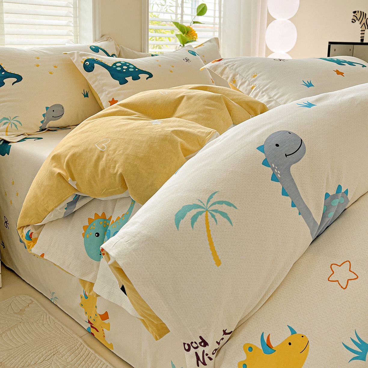 91家纺网 家纺一手货源 找家纺 依庭 2025新款高克重全棉纯棉磨毛印花单被套 恐龙告白