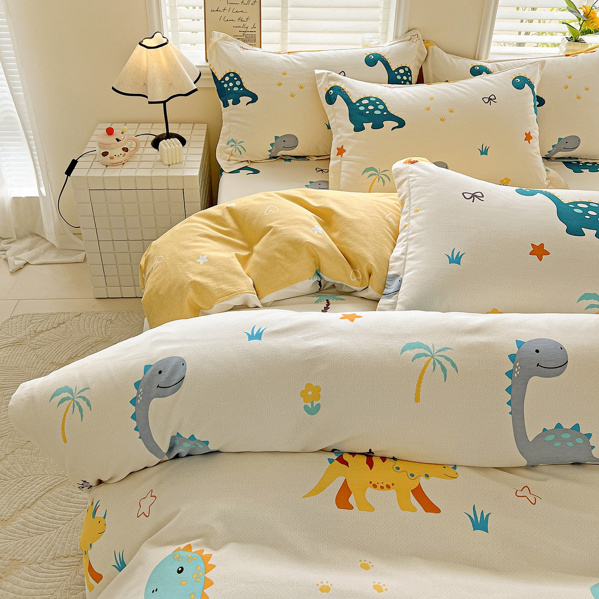 91家纺网 家纺一手货源 找家纺 依庭 2025新款高克重全棉纯棉磨毛印花单被套 恐龙告白