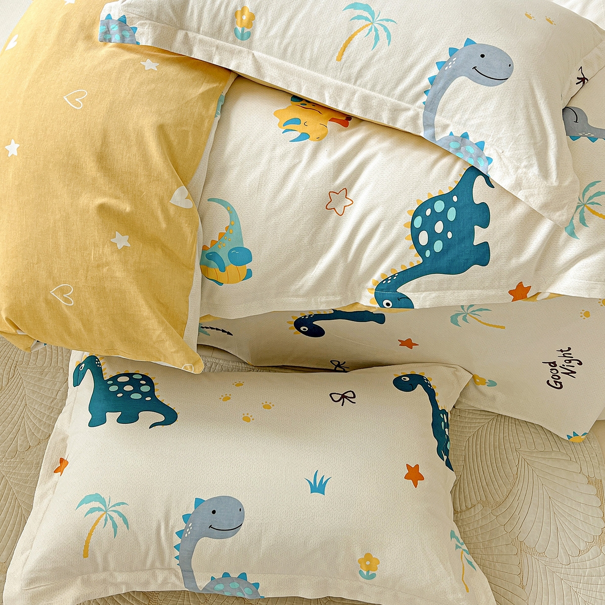 91家纺网 家纺一手货源 找家纺 依庭 2025新款高克重全棉纯棉磨毛印花单被套 恐龙告白