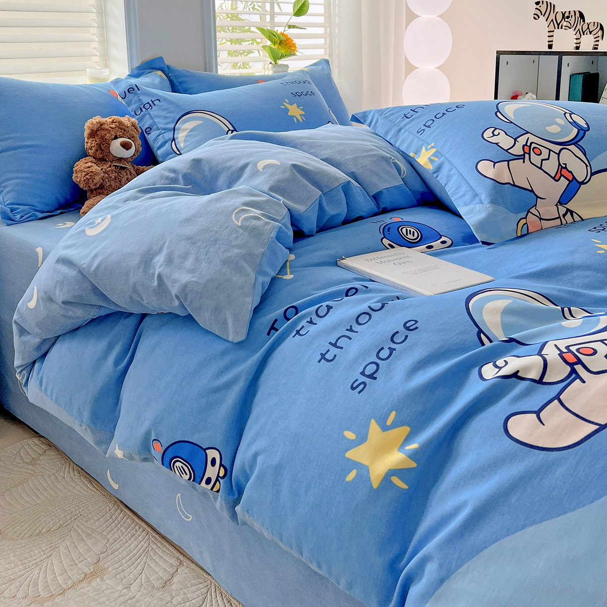 91家纺网 家纺一手货源 找家纺 依庭 2025新款高克重全棉纯棉磨毛印花单被套 快乐星球